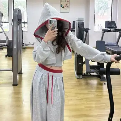 梁玲